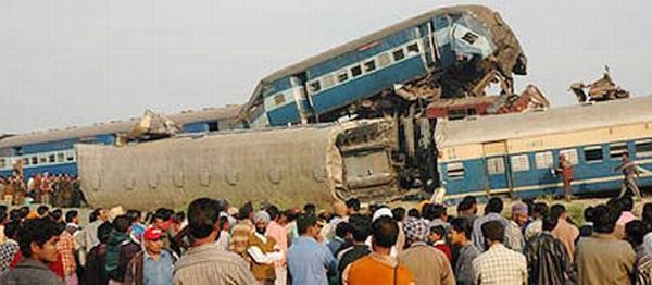 Gyaneshwari Express accident; 141 killed