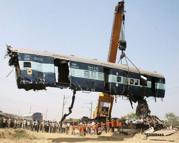 Sainthia Train Collision; 66 killed