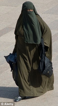 australian burqa thief m1tkl 16105