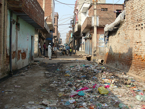 garbage in delhi RFFdu 30213