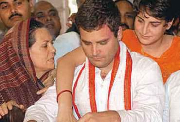 sonia gandhi and family 26