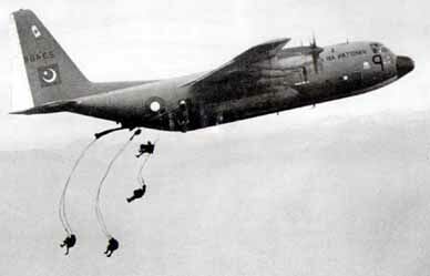 ssg commandos parachute drop X4uIc 16298