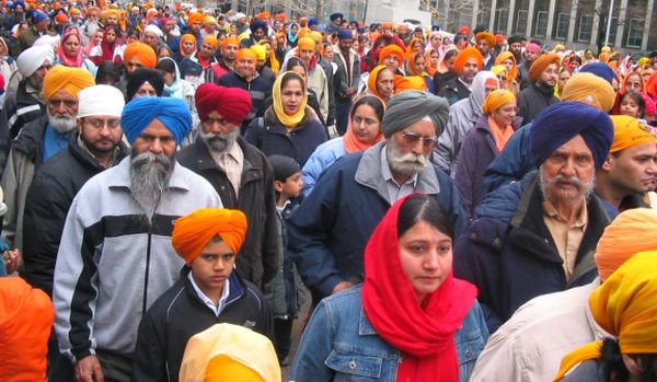 Sikhs_on_the_move!