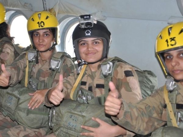 Pakistani Female  army
