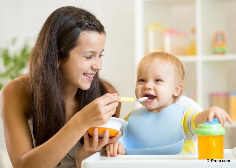 Healthy-Eating-Habits-for-a-Baby